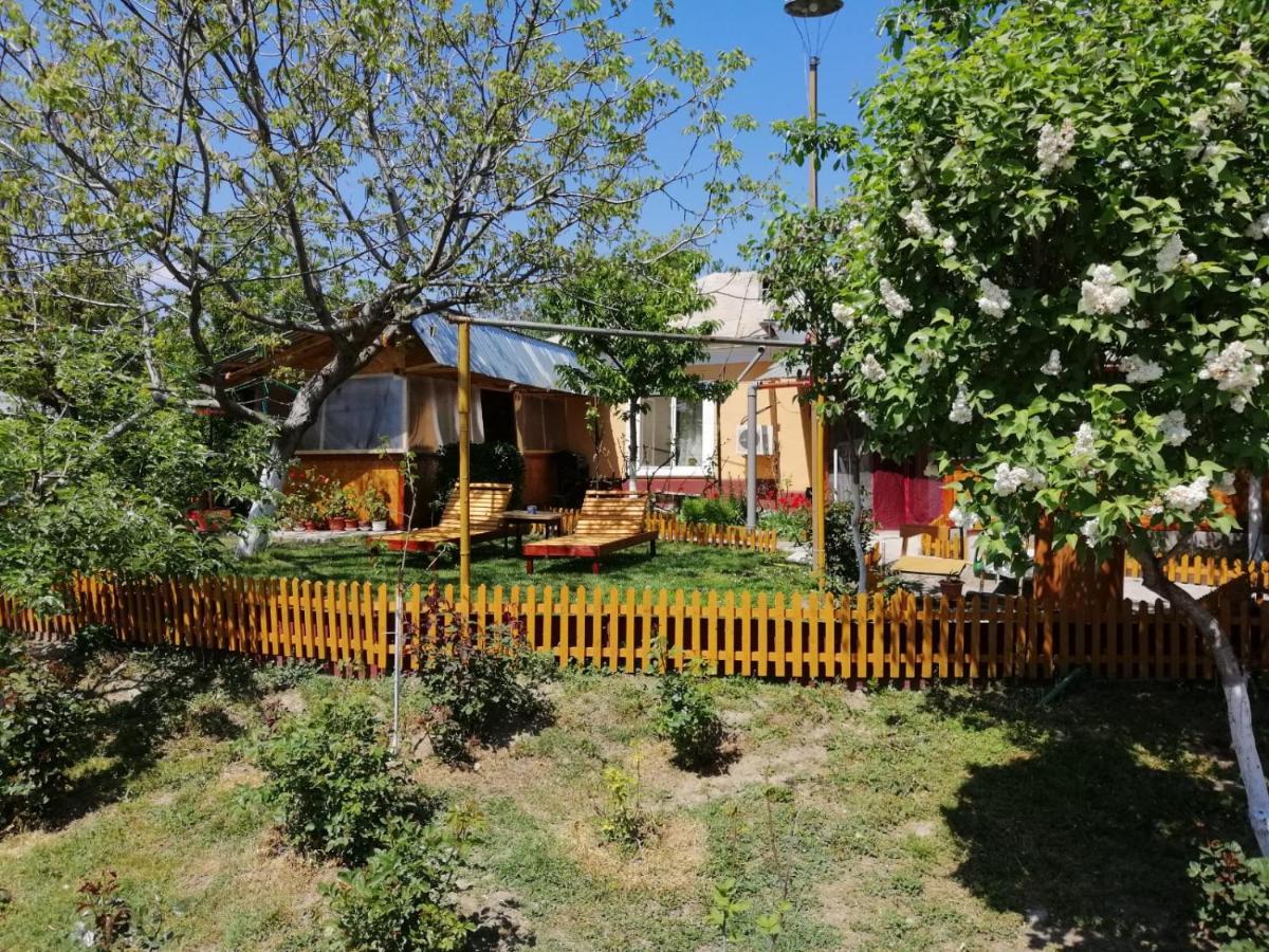 Ferienwohnung Rustic House Turnu Magurele Exterior foto